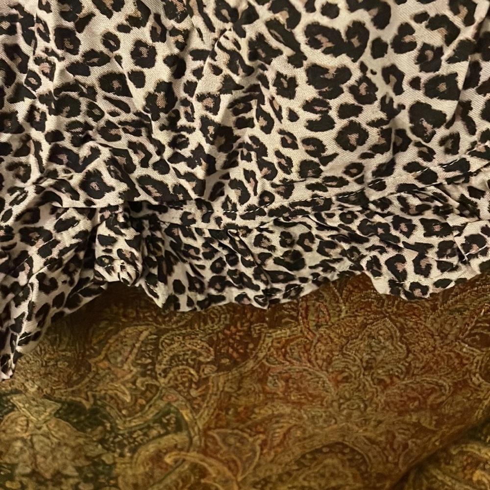 Leopard shorts - Picture 5 of 5
